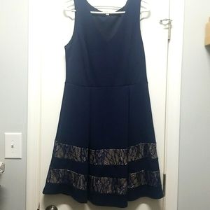 Hanni Navy Blue Sleeveless Dress 🦋